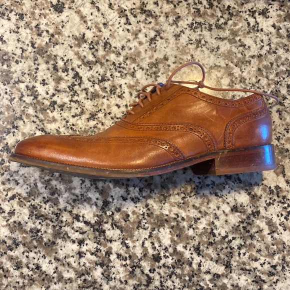 Cole Haan Willams Wing II Shoes - Picture 4 of 6
